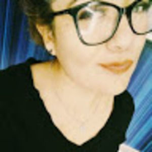 Meet your Posher, Lorenia